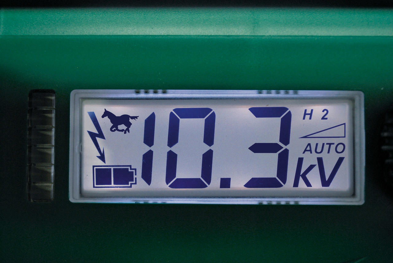 AKO Électrificateur Power Station BD 300 digital