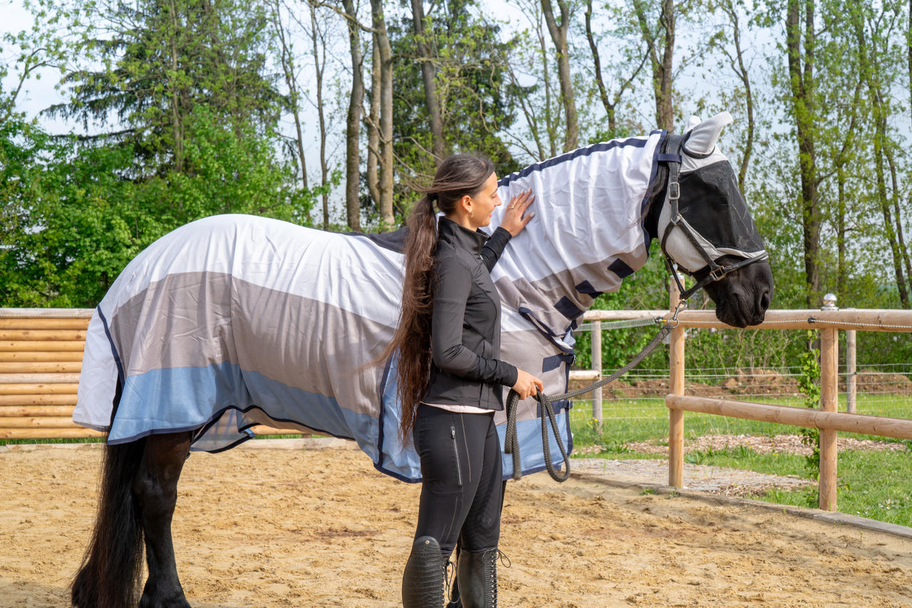 HKM Couverture anti-mouches -Strong- avec couvre-cou